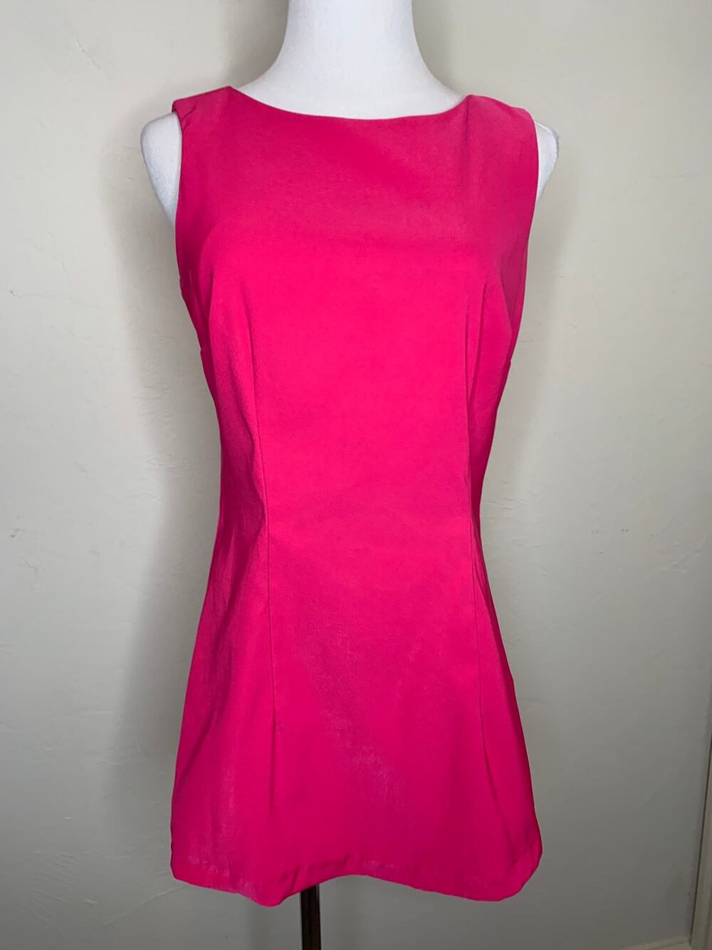 Deep Pink Sheath Mini Dress Size 6 Stretch Classic